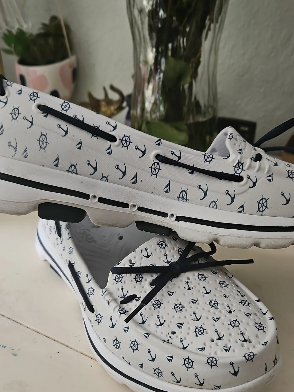 Skechers White & Navy Nautical-Print Boat Shoes